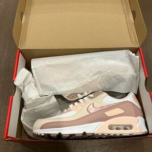 Nike Air Max 90 Rose and Cream Sneakers